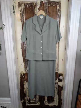 Vintage 90s Tradition 2 Piece Sage Green Sheath Dress Set Wedding Garden Party